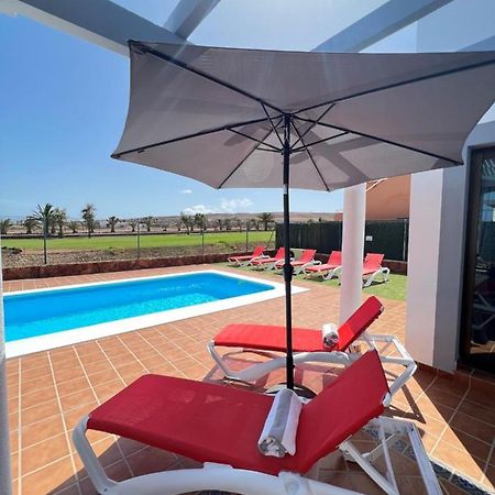 Villa Eva - New To The Market, Fully Refurbished Licensed Villa - Private Pool Caleta De Fuste Eksteriør billede