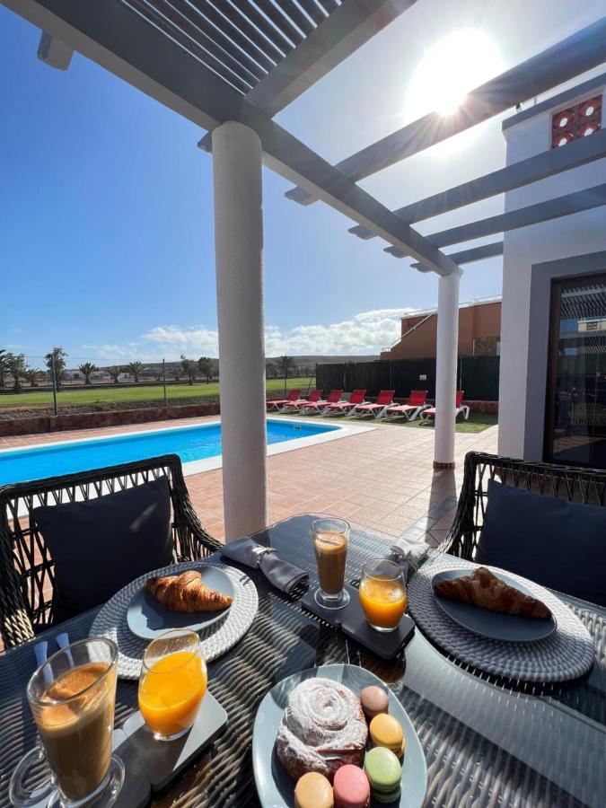 Villa Eva - New To The Market, Fully Refurbished Licensed Villa - Private Pool Caleta De Fuste Eksteriør billede