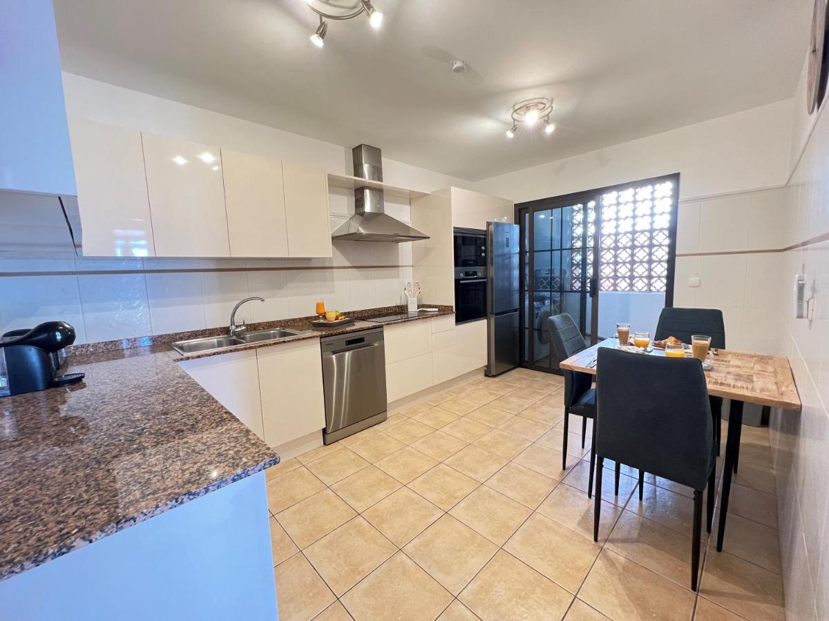 Villa Eva - New To The Market, Fully Refurbished Licensed Villa - Private Pool Caleta De Fuste Eksteriør billede