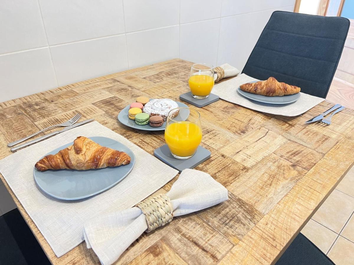 Villa Eva - New To The Market, Fully Refurbished Licensed Villa - Private Pool Caleta De Fuste Eksteriør billede