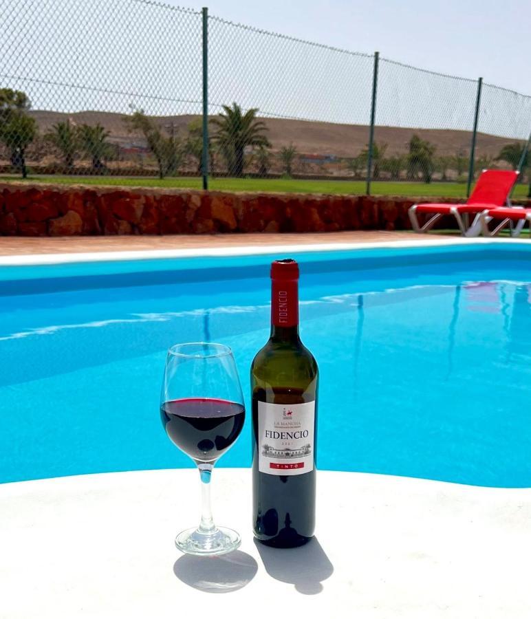 Villa Eva - New To The Market, Fully Refurbished Licensed Villa - Private Pool Caleta De Fuste Eksteriør billede