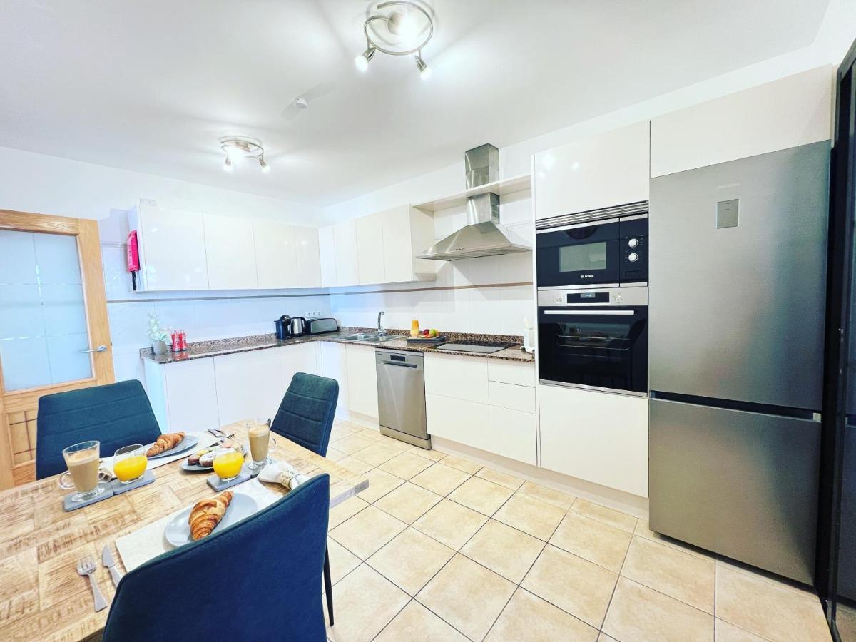 Villa Eva - New To The Market, Fully Refurbished Licensed Villa - Private Pool Caleta De Fuste Eksteriør billede